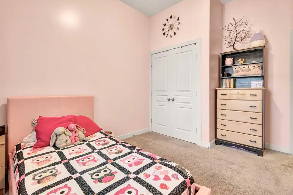 21 Evansfield Way NW Calgary AB T3P 0L1