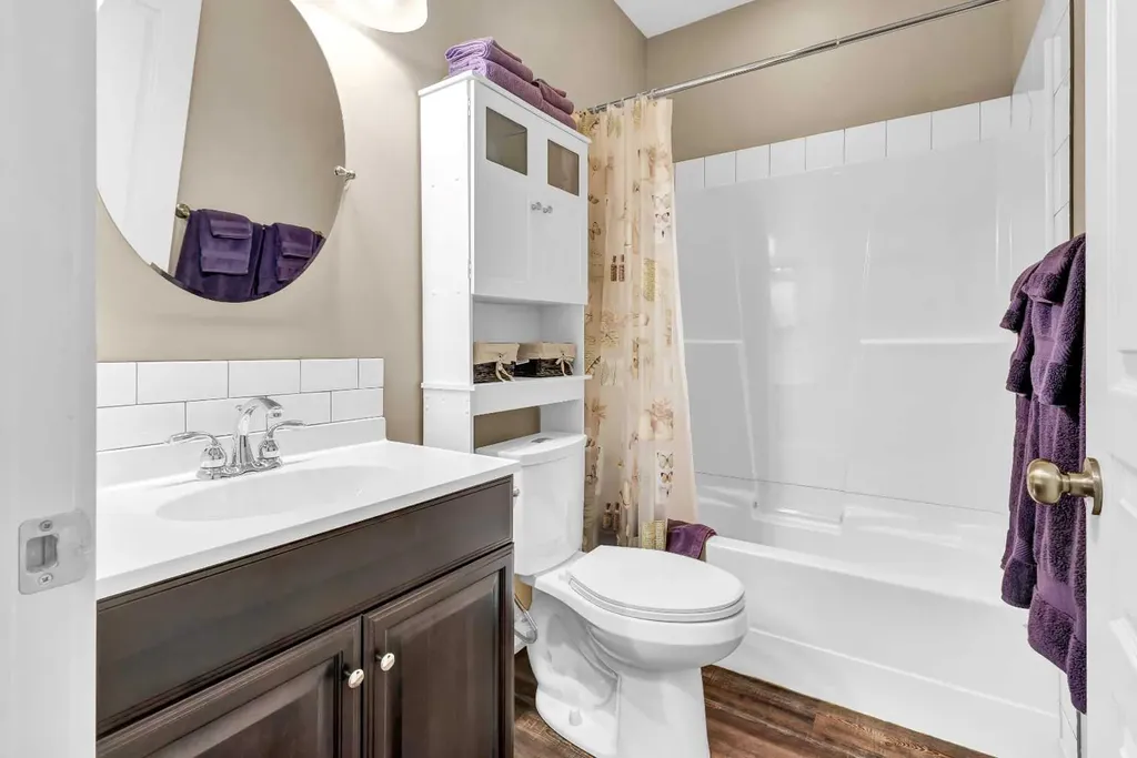 21 Evansfield Way NW Calgary AB T3P 0L1