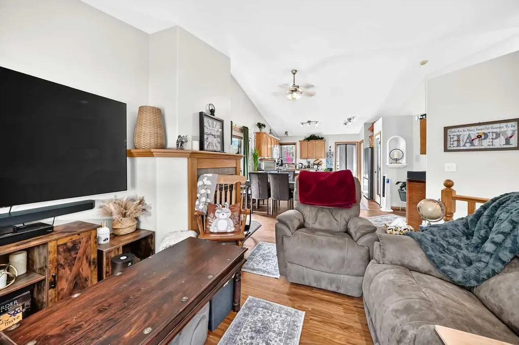 78 Drummond Avenue Red Deer AB T4R3A5
