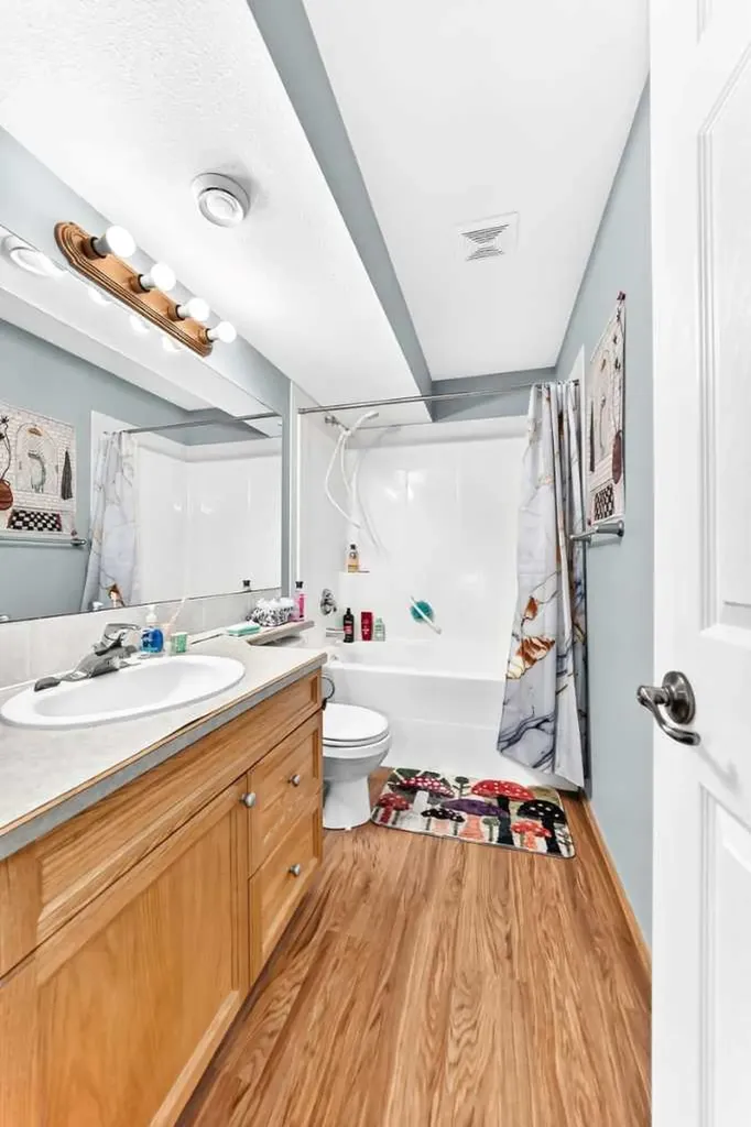 78 Drummond Avenue Red Deer AB T4R3A5