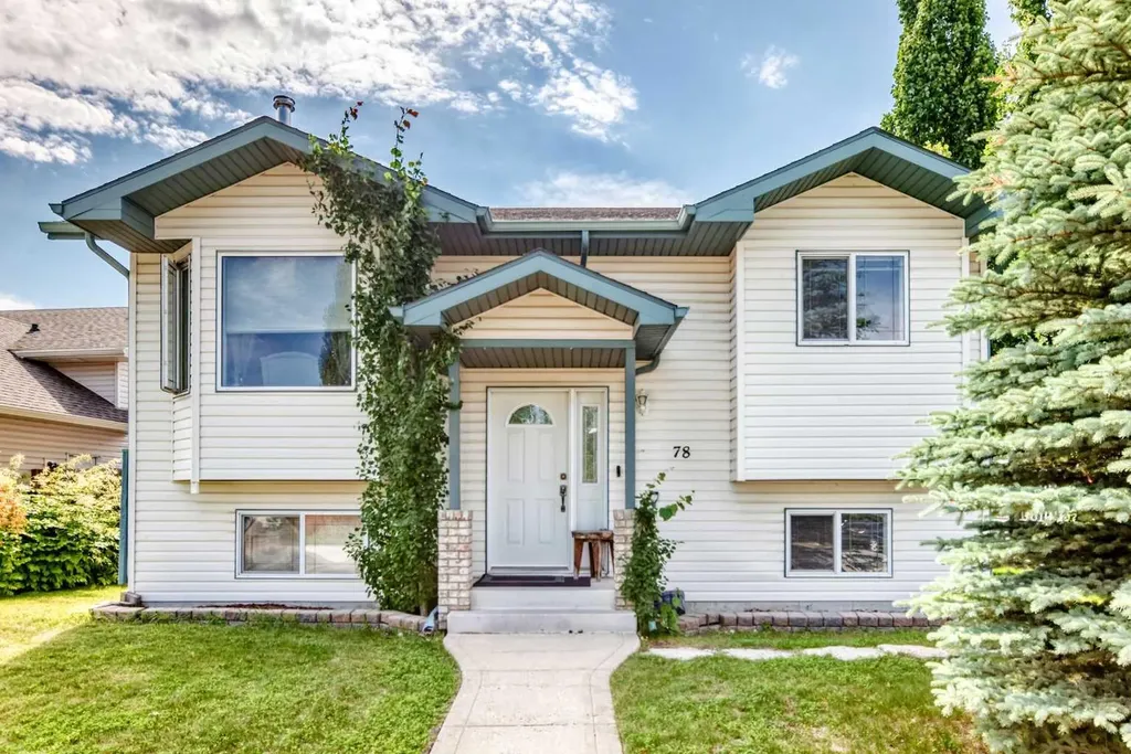 78 Drummond Avenue Red Deer AB T4R3A5