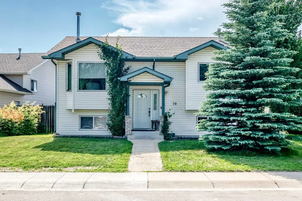 78 Drummond Avenue Red Deer AB T4R3A5