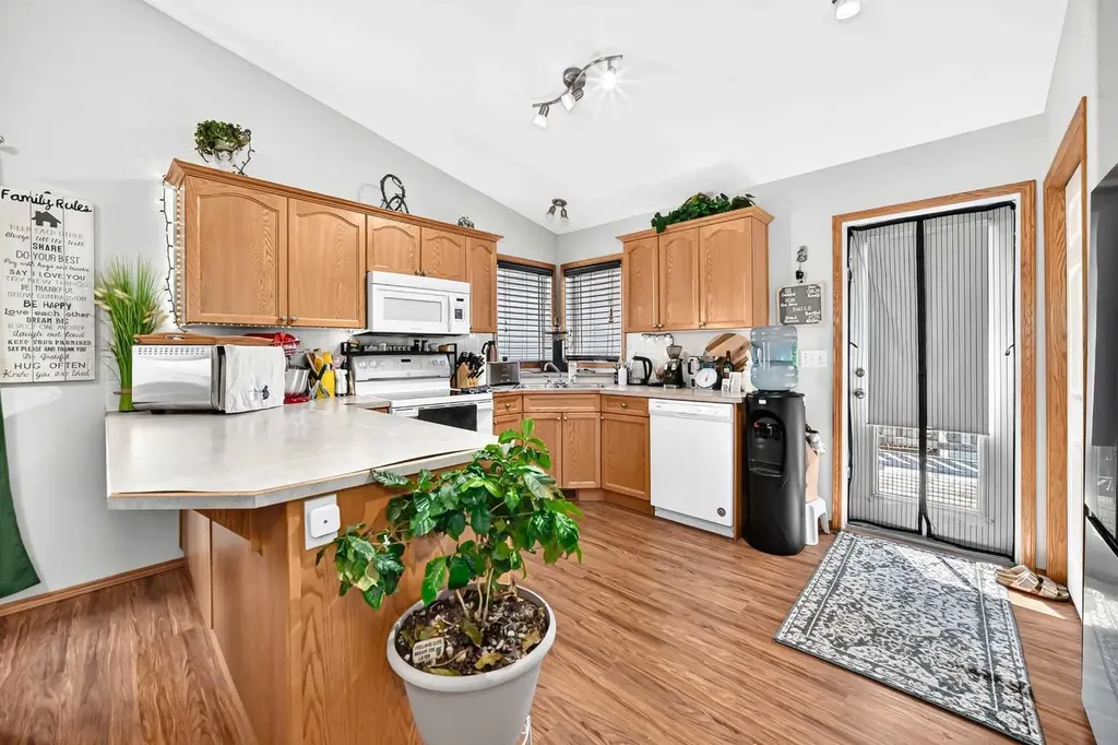 78 Drummond Avenue Red Deer AB T4R3A5