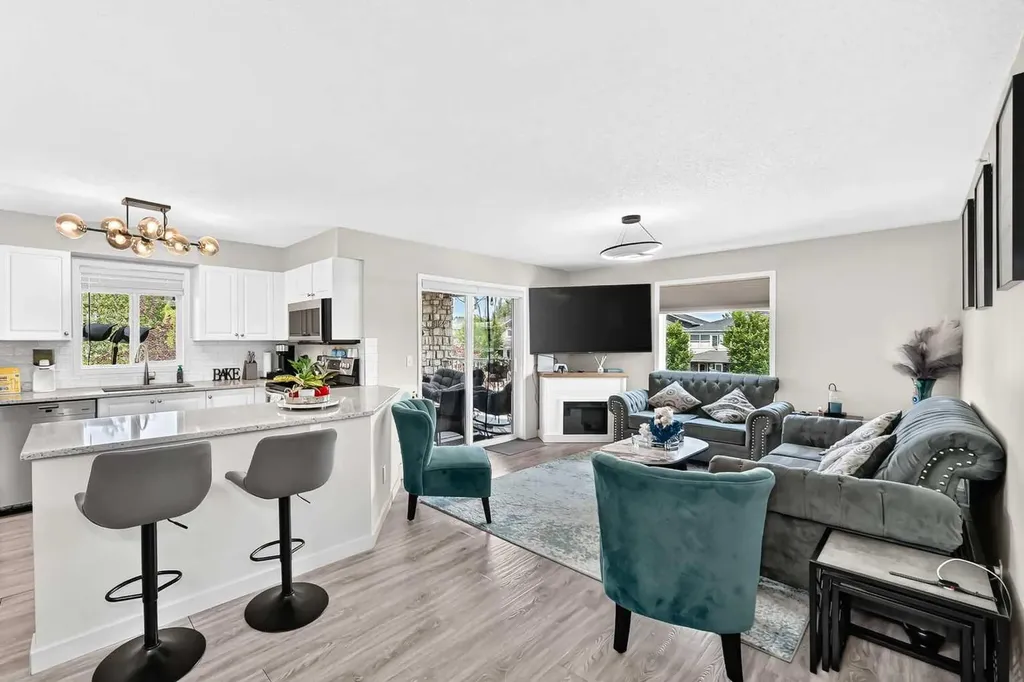 6635 25 Avenue NE Calgary AB T1Y7K9