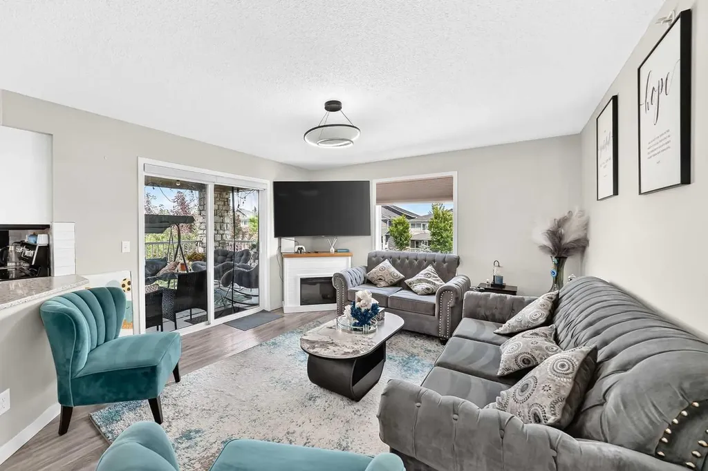 6635 25 Avenue NE Calgary AB T1Y7K9