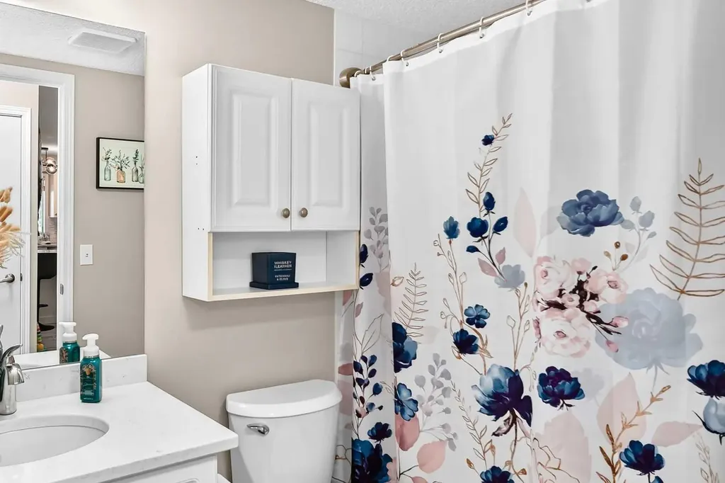 6635 25 Avenue NE Calgary AB T1Y7K9