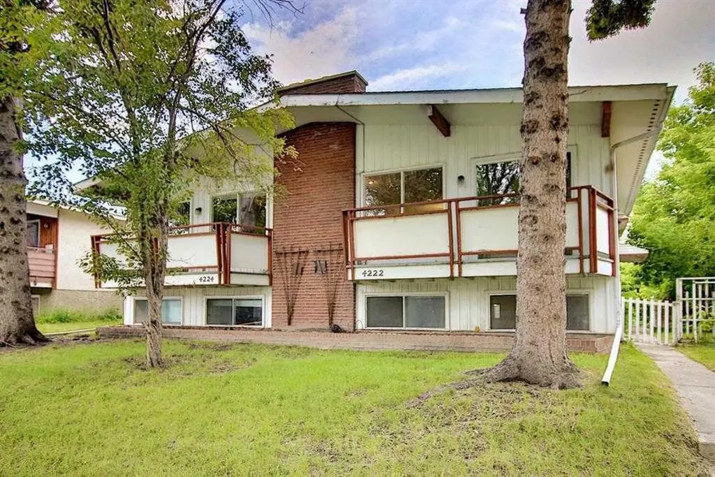 4222 40 Avenue NW Calgary AB T3A0X1