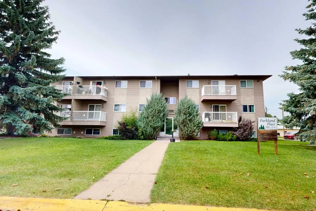 4808 45 Street Stettler AB T4K 0A1