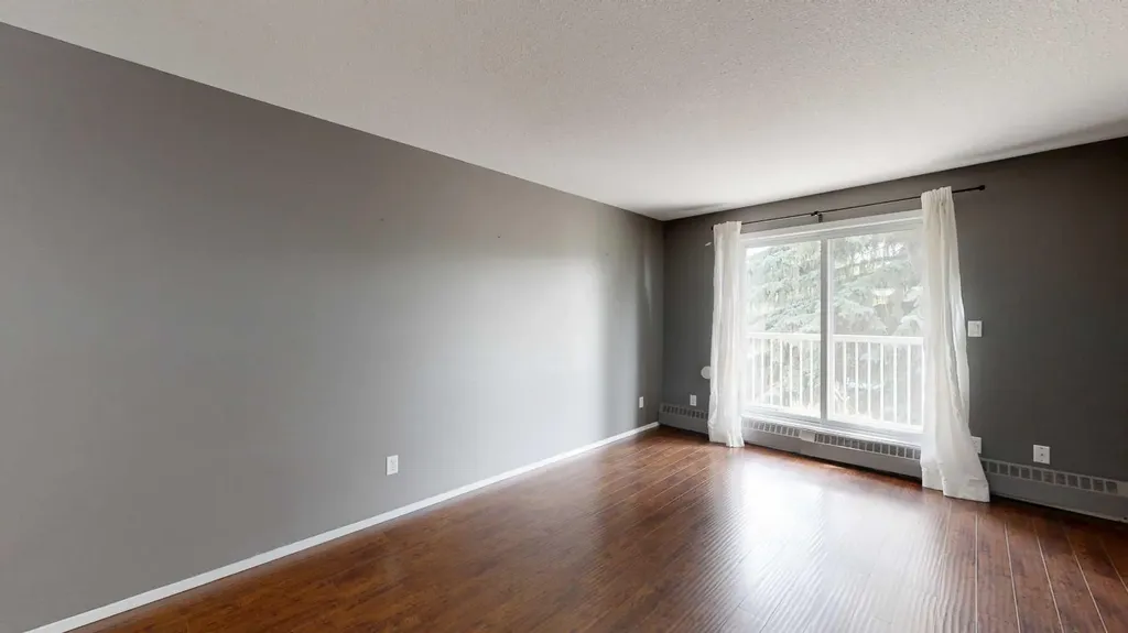 4808 45 Street Stettler AB T4K 0A1
