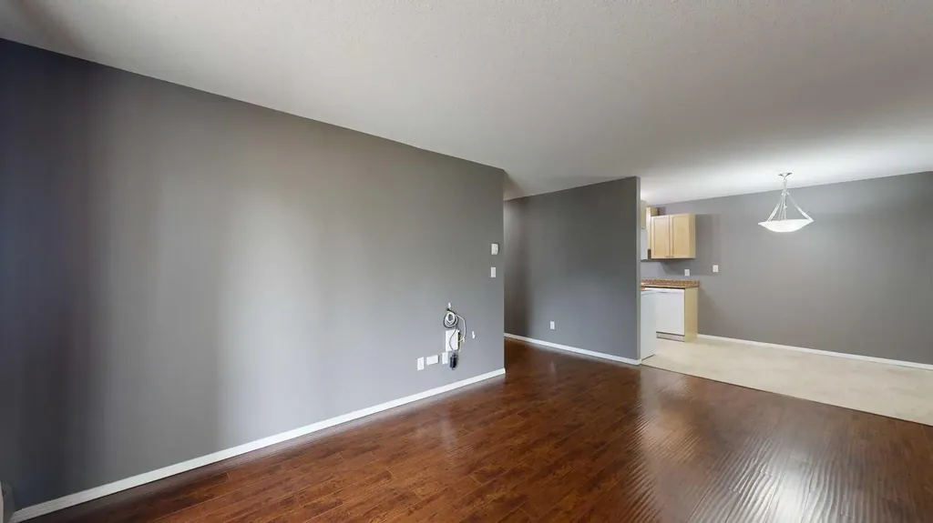 4808 45 Street Stettler AB T4K 0A1