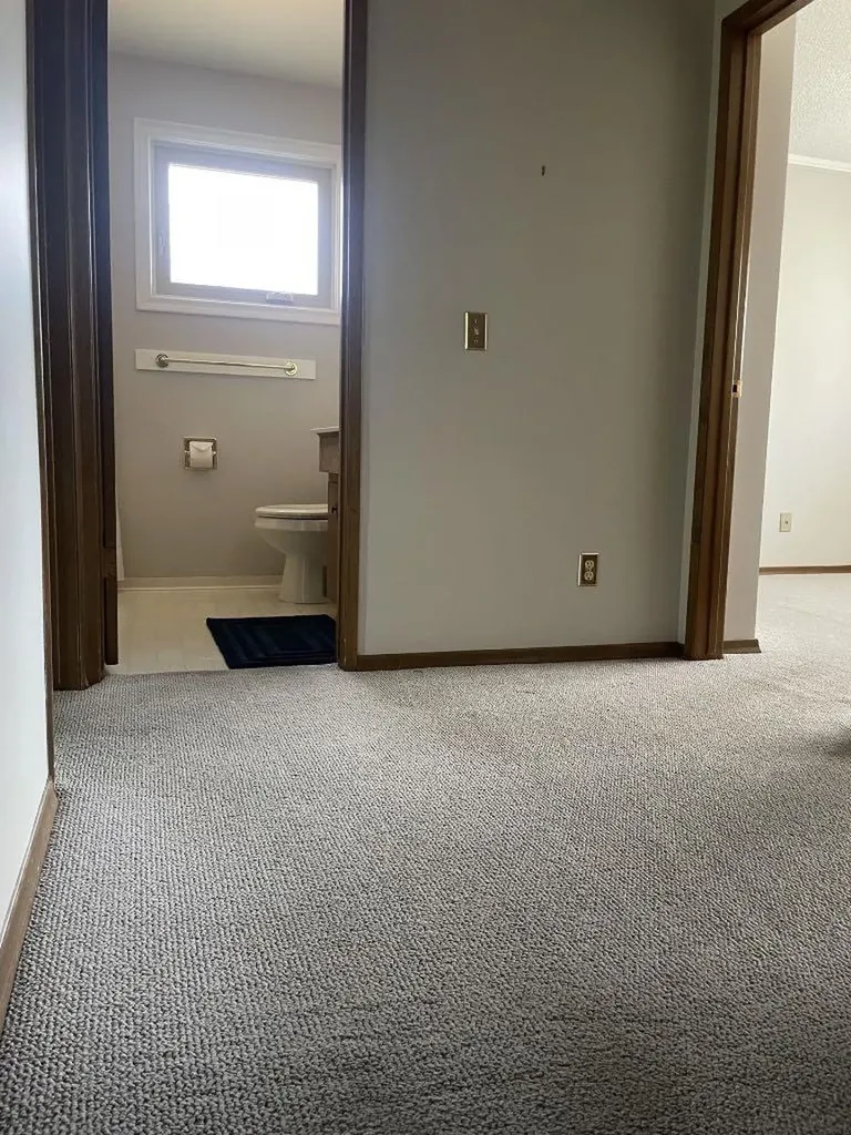 160 Hawkwood Way NW Calgary AB T3G 1X4
