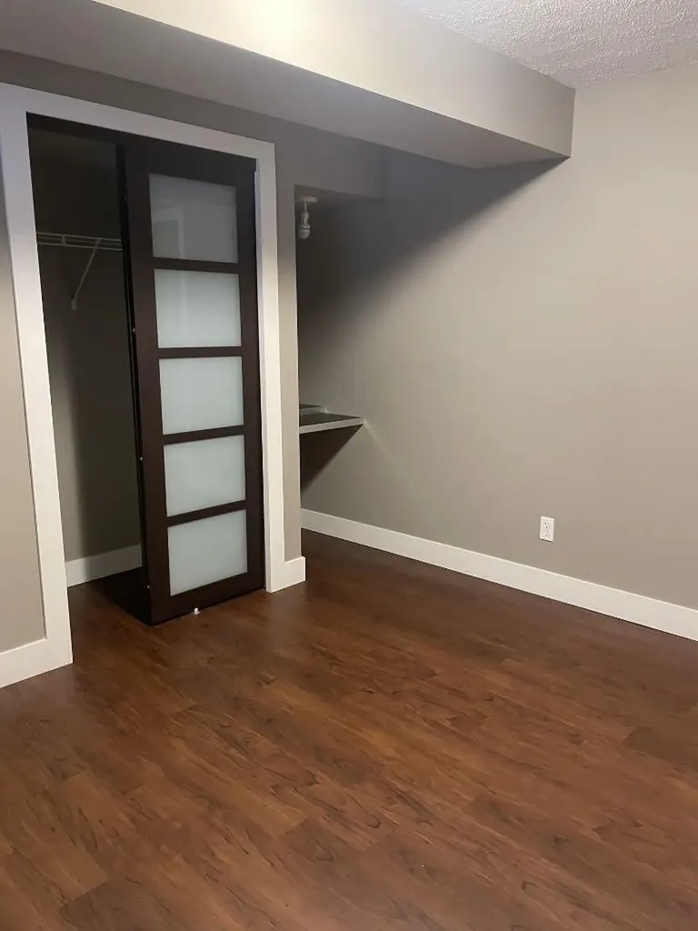 160 Hawkwood Way NW Calgary AB T3G 1X4