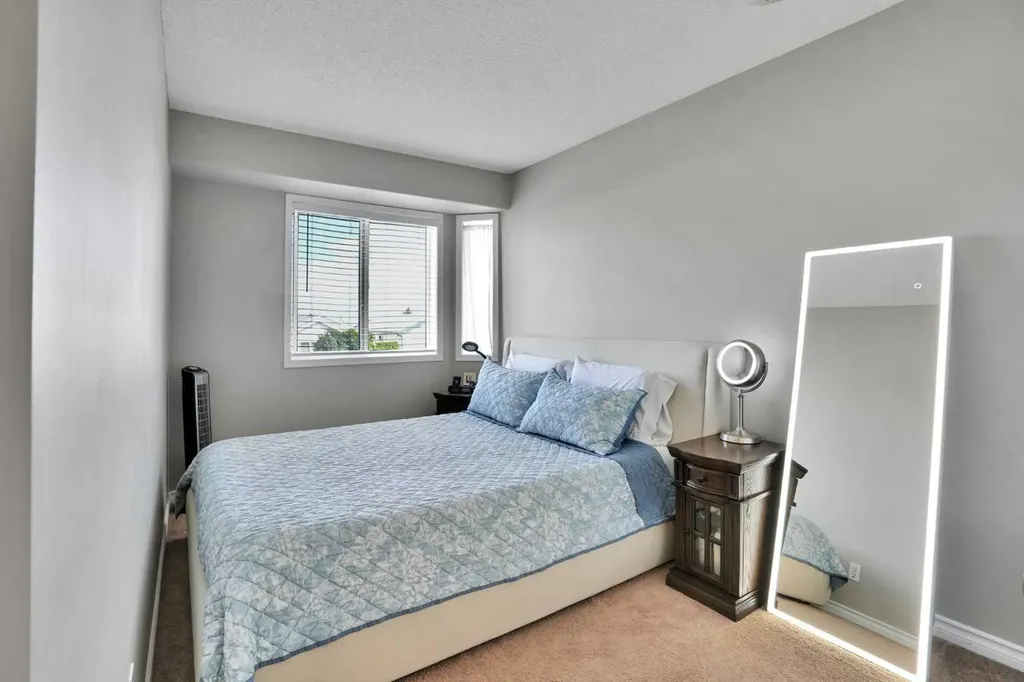 7237 Laguna Way NE Calgary AB T1Y 7B9