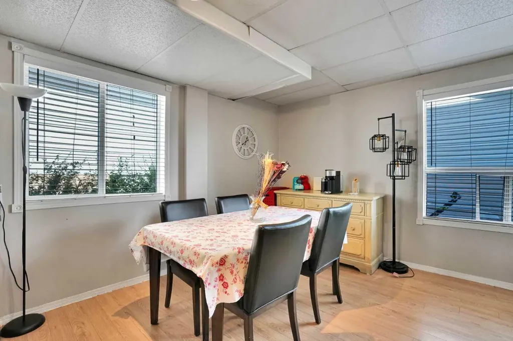 7237 Laguna Way NE Calgary AB T1Y 7B9