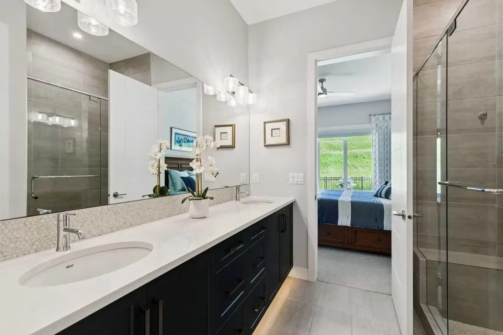 176 Cranbrook Drive SE Calgary AB T3M 2S7