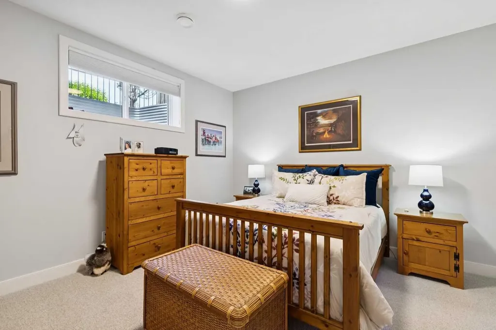 176 Cranbrook Drive SE Calgary AB T3M 2S7