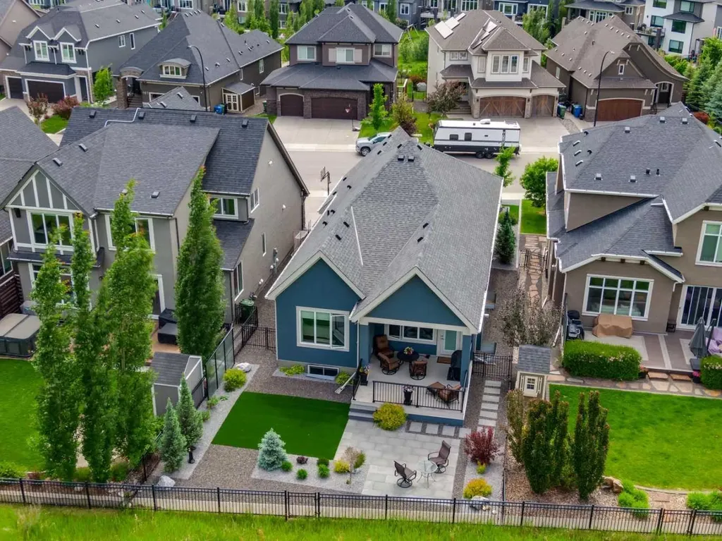 176 Cranbrook Drive SE Calgary AB T3M 2S7