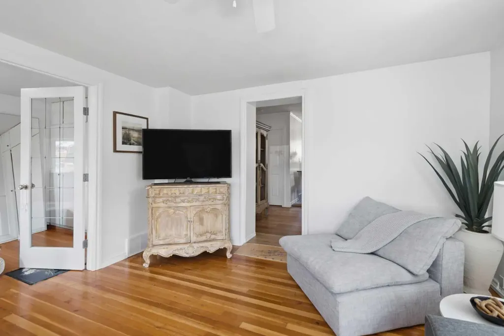 311 Centre Street N Sundre AB T0M 1X0