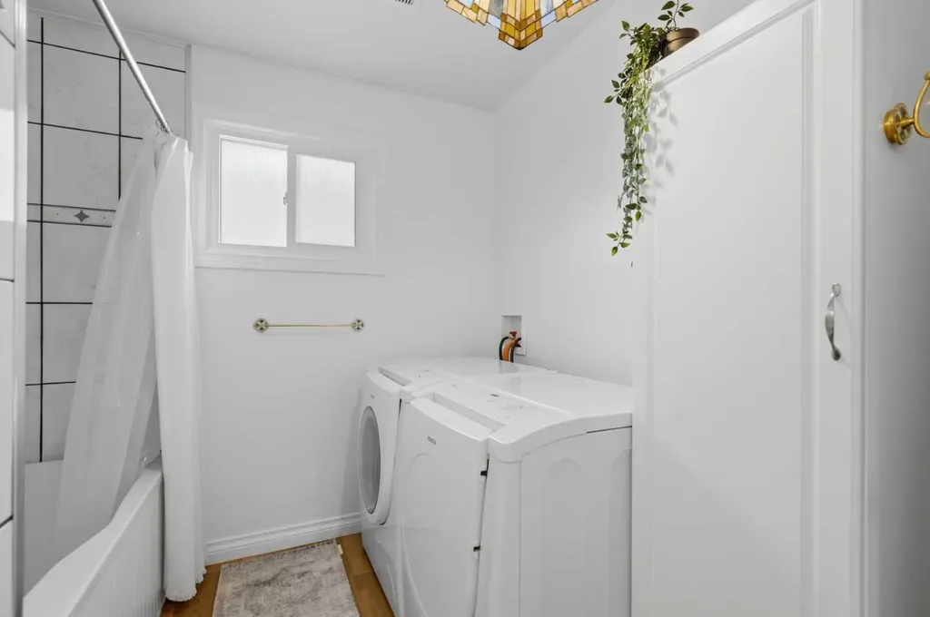 311 Centre Street N Sundre AB T0M 1X0