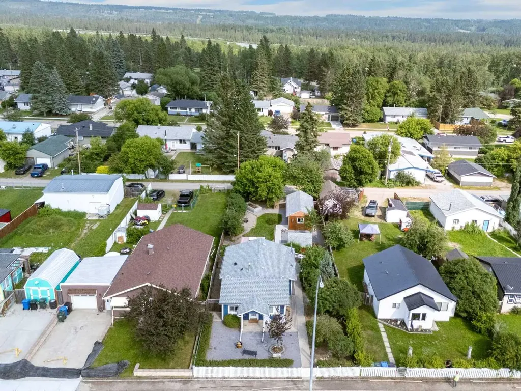 311 Centre Street N Sundre AB T0M 1X0