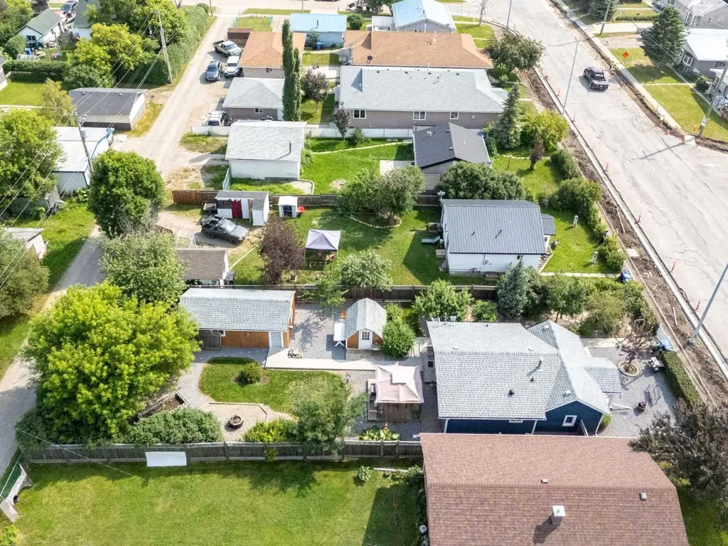 311 Centre Street N Sundre AB T0M 1X0