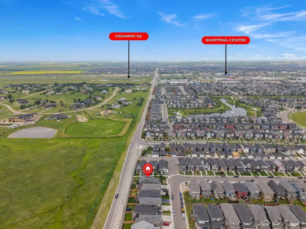 444 Lawthorn Way Airdrie AB T4A 3M7