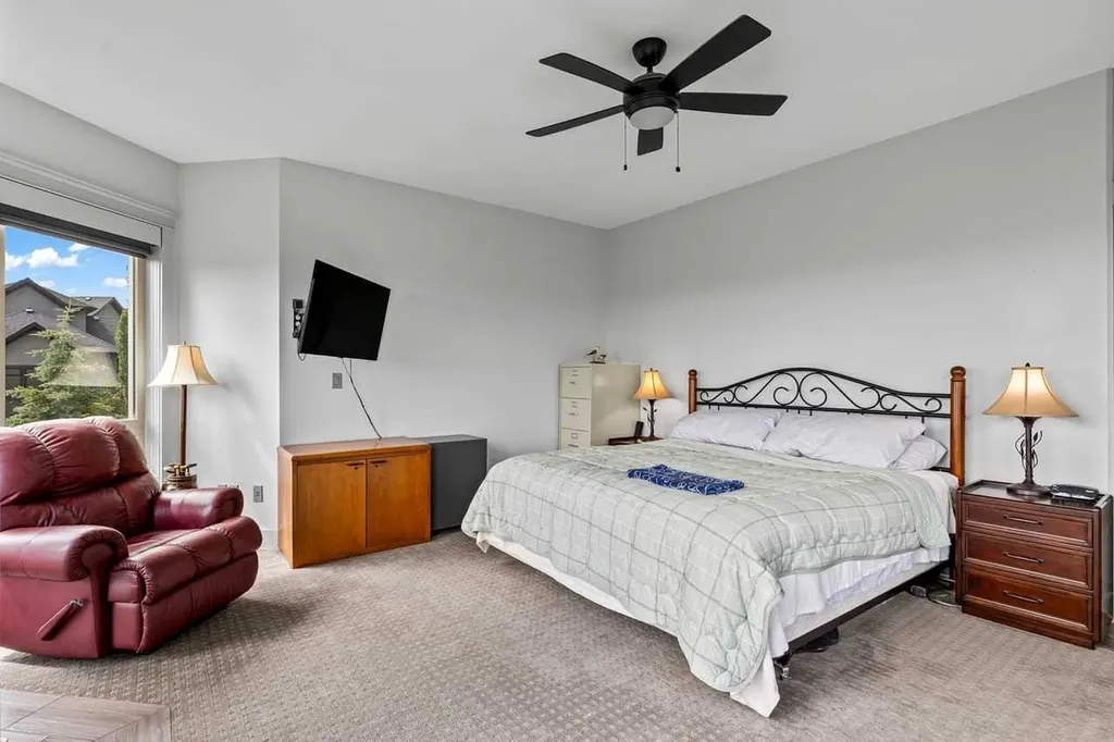 112 Green Haven Court Rural Foothills County AB T1S0L9