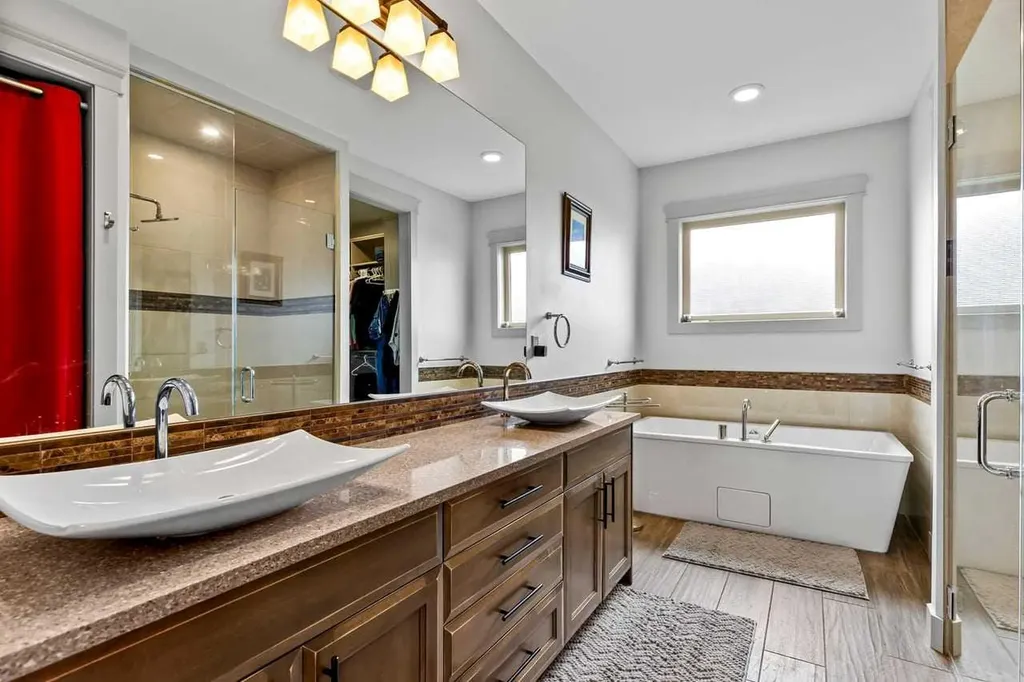 112 Green Haven Court Rural Foothills County AB T1S0L9