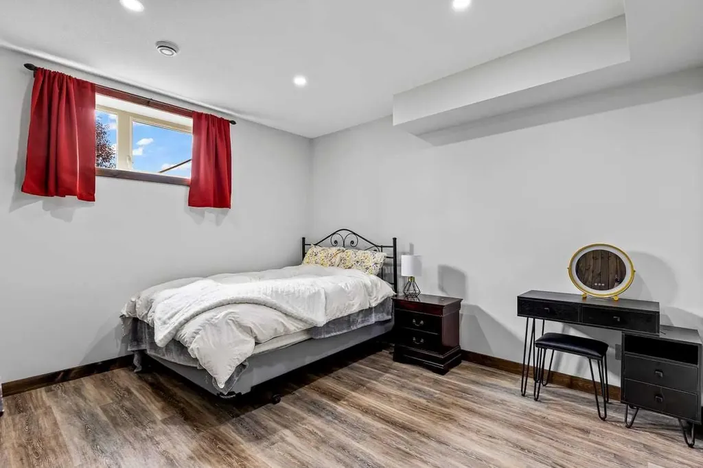 112 Green Haven Court Rural Foothills County AB T1S0L9