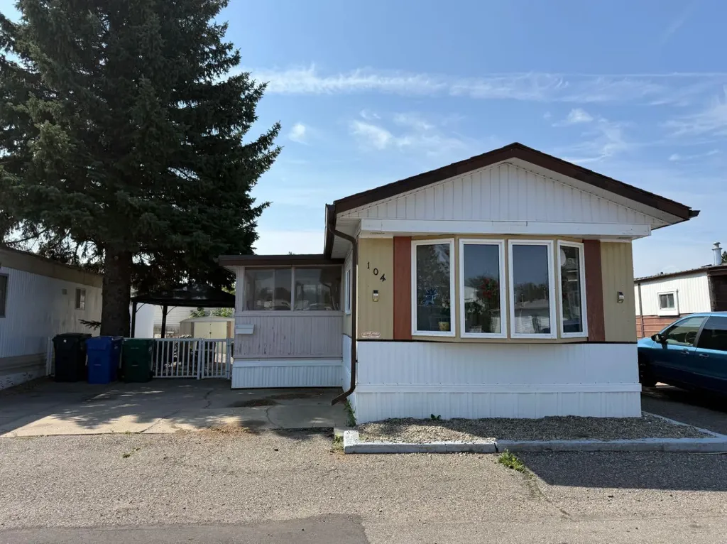 1410 43 Street S Lethbridge AB T1K 3S5