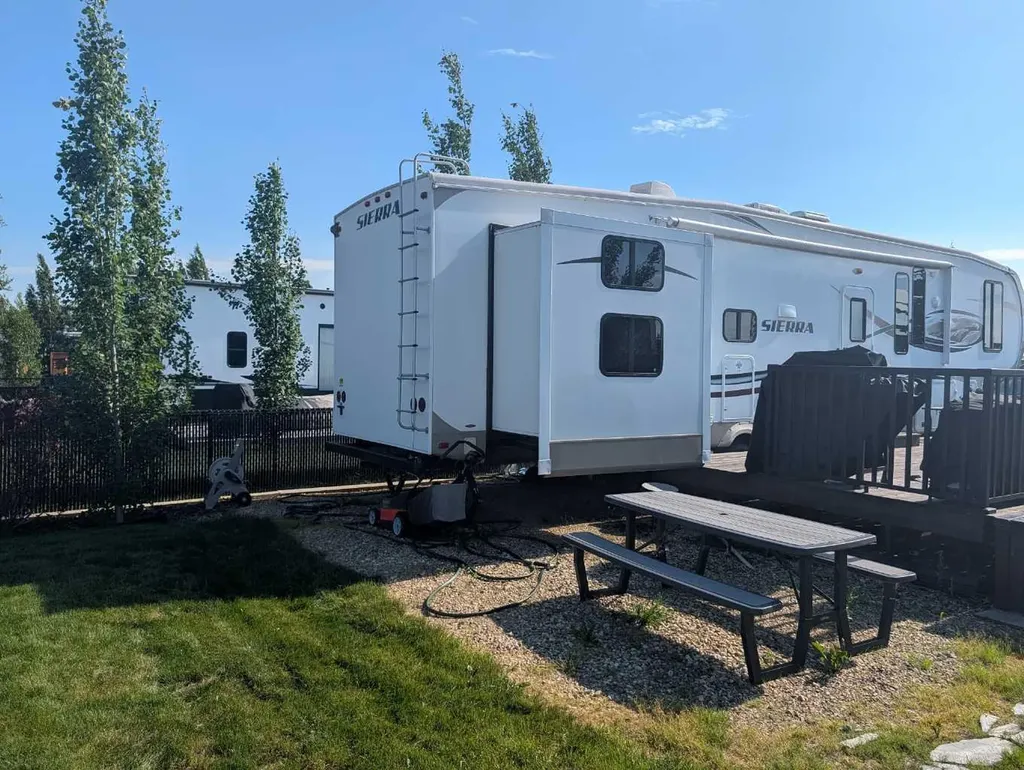 41019 Rr 11 Rural Lacombe County AB T0C 0J1
