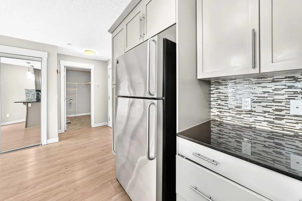 155 Skyview Ranch Way NE Calgary AB T3N 0L4