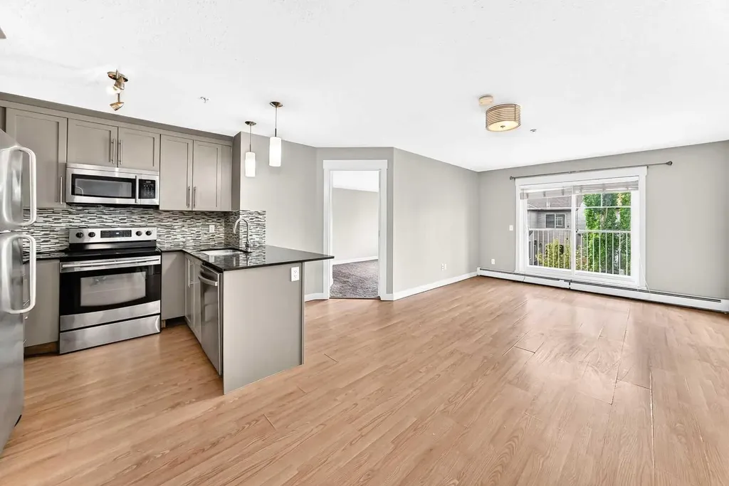 155 Skyview Ranch Way NE Calgary AB T3N 0L4