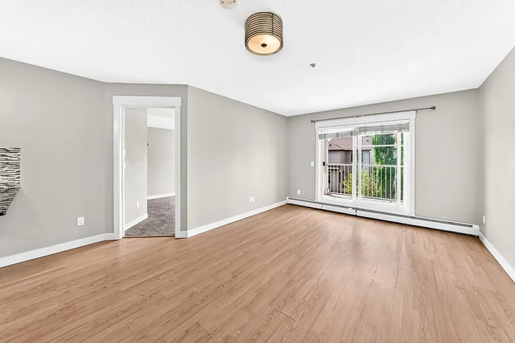 155 Skyview Ranch Way NE Calgary AB T3N 0L4