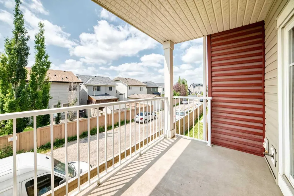 155 Skyview Ranch Way NE Calgary AB T3N 0L4
