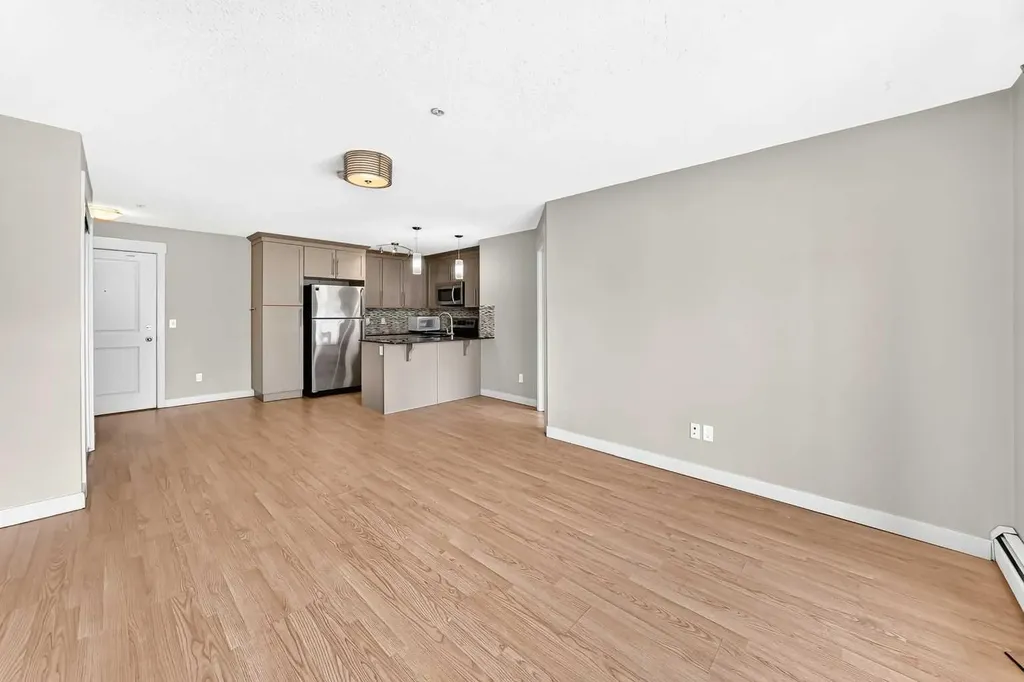 155 Skyview Ranch Way NE Calgary AB T3N 0L4