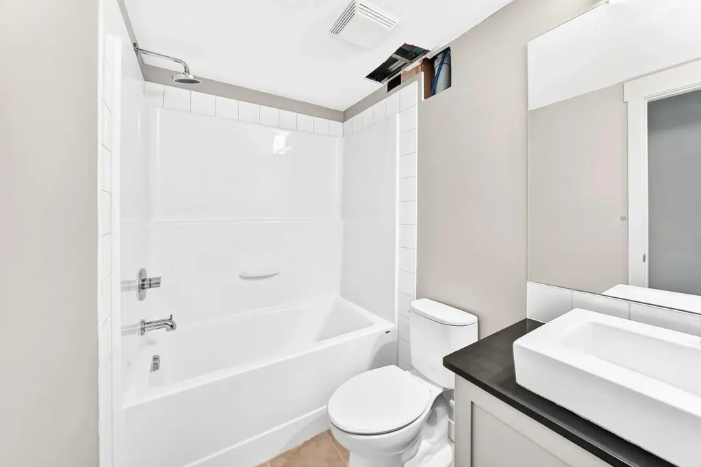 155 Skyview Ranch Way NE Calgary AB T3N 0L4