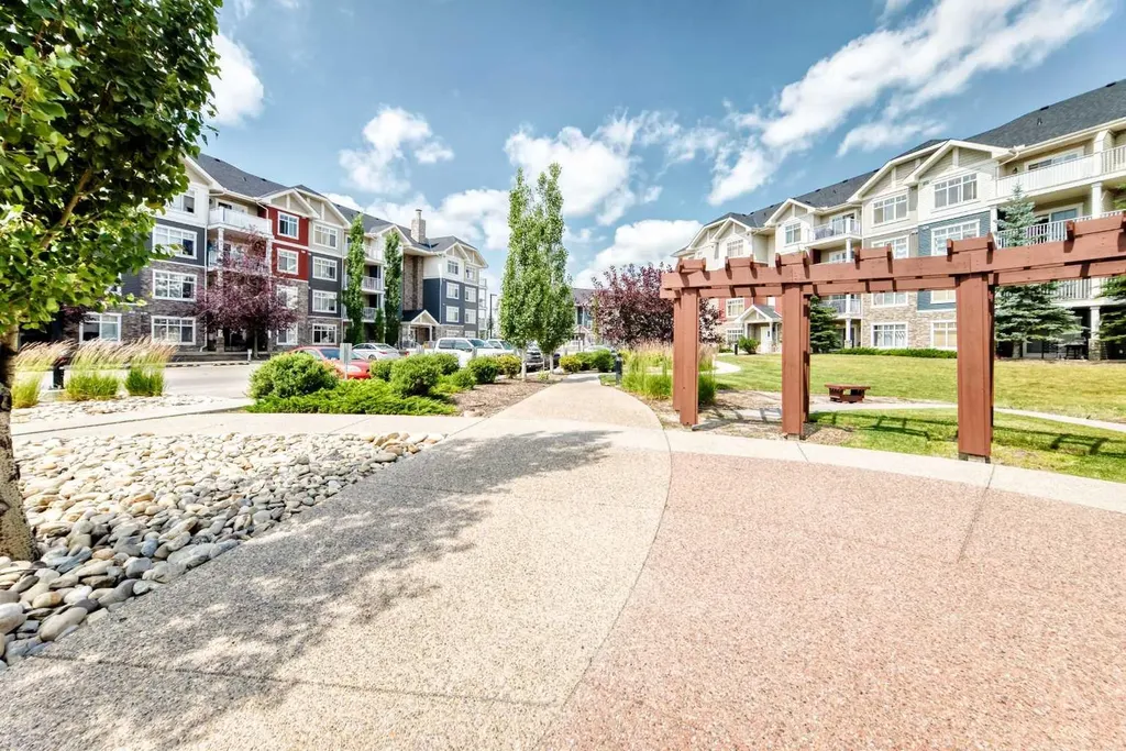 155 Skyview Ranch Way NE Calgary AB T3N 0L4