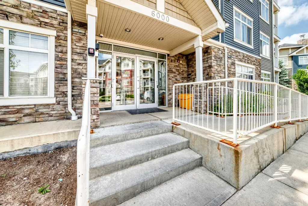 155 Skyview Ranch Way NE Calgary AB T3N 0L4