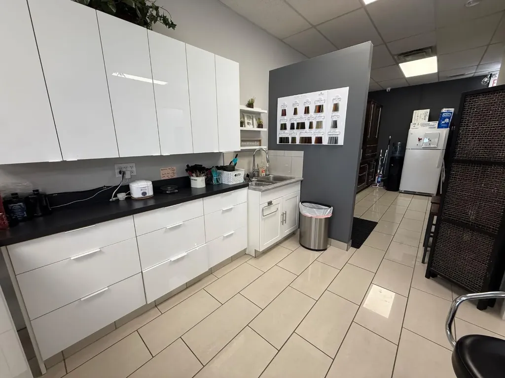 1299 Trans Canada Way SE Medicine Hat AB T1B1H9