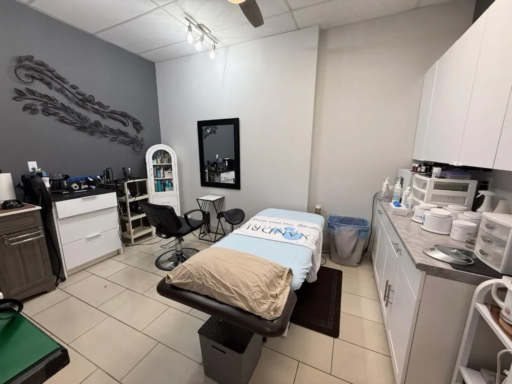 1299 Trans Canada Way SE Medicine Hat AB T1B1H9