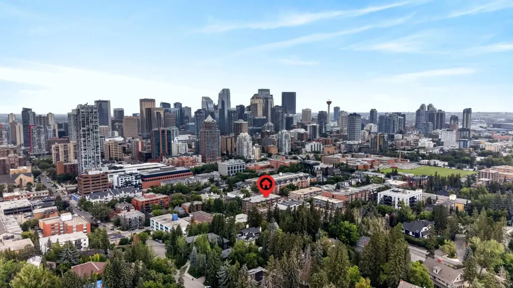 903 19 Avenue SW Calgary AB T2T 0H8