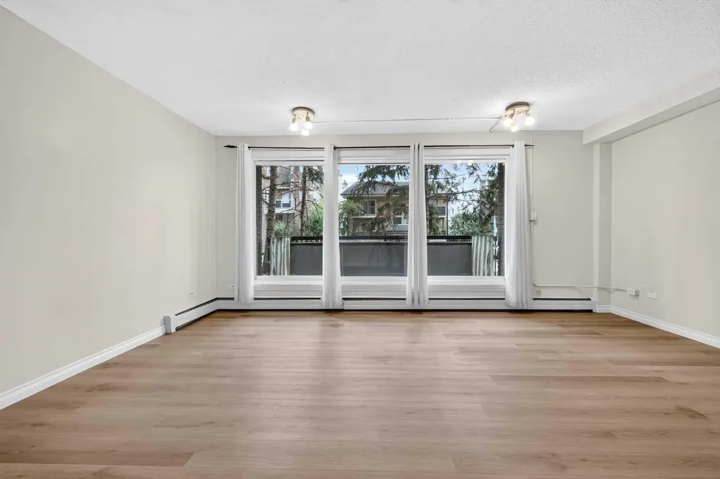 903 19 Avenue SW Calgary AB T2T 0H8