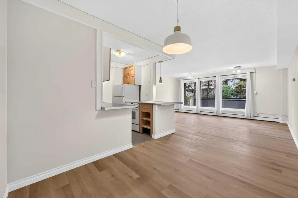 903 19 Avenue SW Calgary AB T2T 0H8