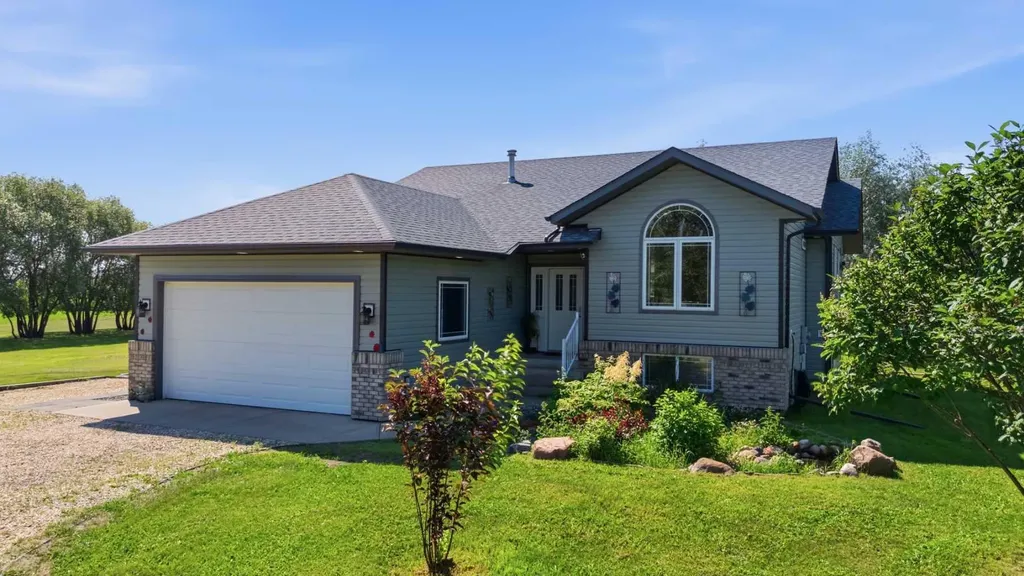 253037 Township Road 432 Ponoka AB T4J 1R2