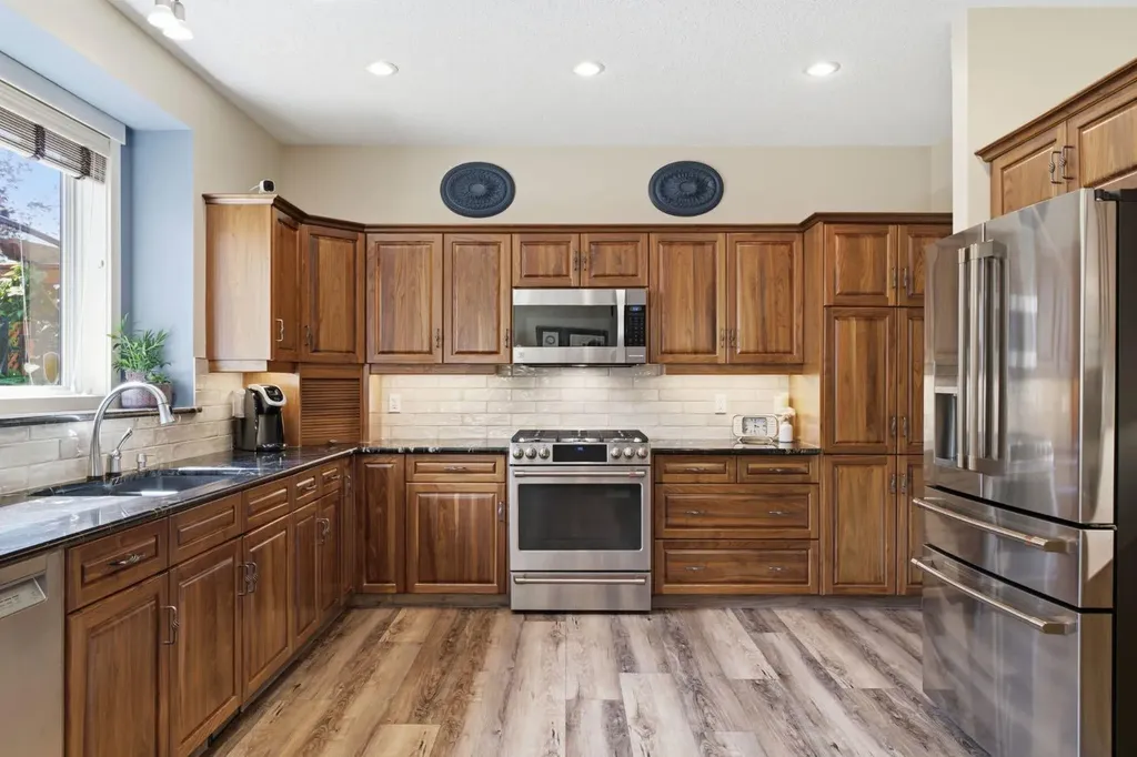 31 Chapala Close SE Calgary AB T2X 3T1