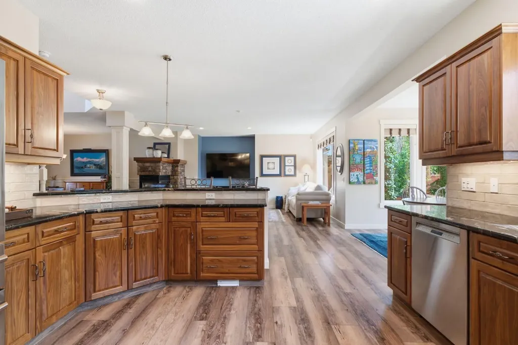 31 Chapala Close SE Calgary AB T2X 3T1