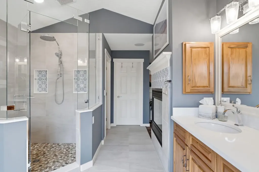 31 Chapala Close SE Calgary AB T2X 3T1