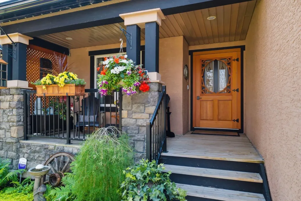 31 Chapala Close SE Calgary AB T2X 3T1