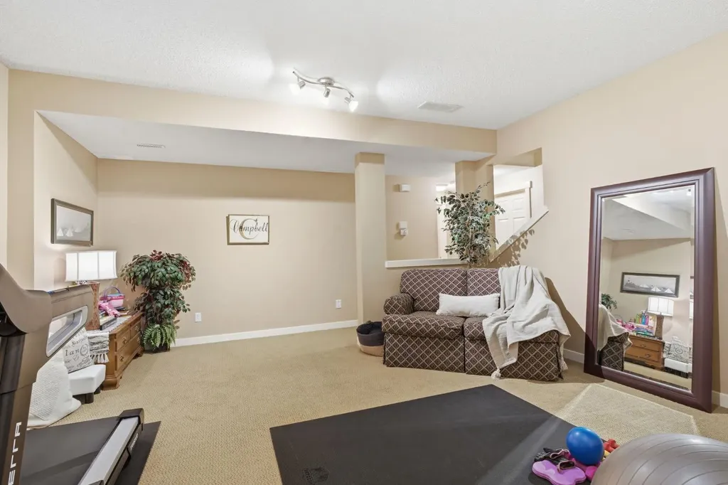 31 Chapala Close SE Calgary AB T2X 3T1